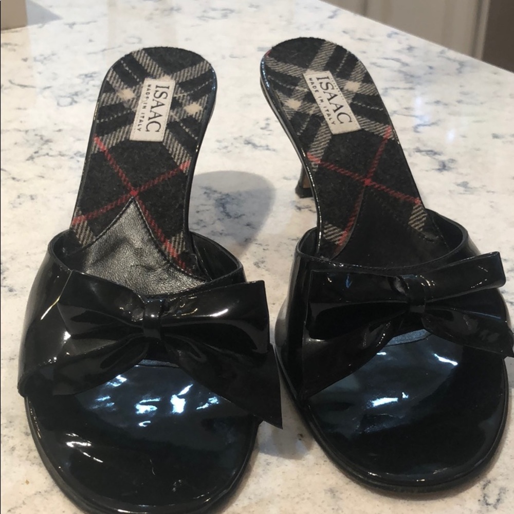 Isaac Mizrahi sandals